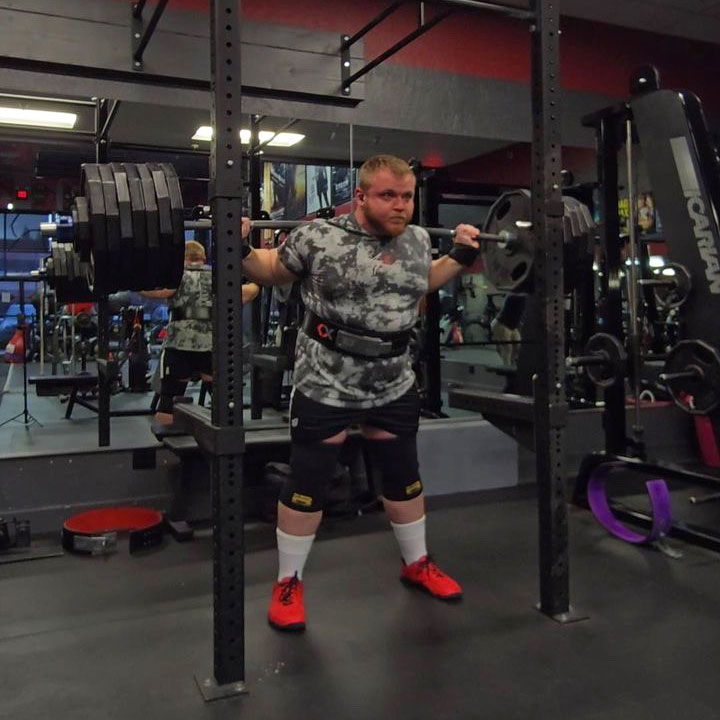 Powerlifting with Trevor at Club 100 Gym